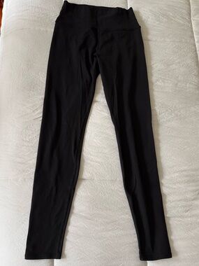 Alo Black Leggings